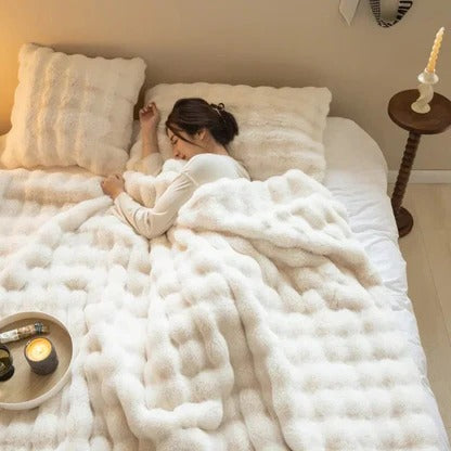 All-Season Blanket with Elegant Design